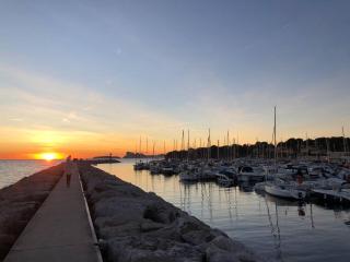 Le Cocon des Lecques - 37m2 - 500m de la Plage & Port - Wi-Fi - Parking - Calme - 1