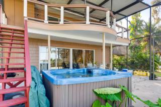 Spacious Lakefront House with Pool, Hottub, & Boating - Orlando - 4