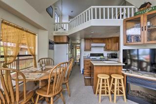 Bright Fairplay Cabin with Deck and All-Seasons Fun! - 4