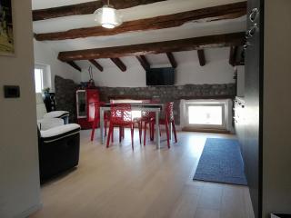 LOFT in PIAZZA con soppalco - 3
