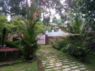 Veedu Homestays - Kollam - 7