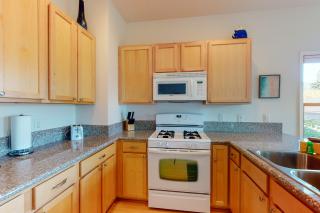 Hood River Hideaway - 2