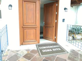 APTO DE LUXO, 3 SUITES, 1 MASTER E 2 AMERICANAS, CENTRO 300mtos RUA COBERTA, GRAMADO - Gramado - 7