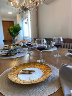 APTO DE LUXO, 3 SUITES, 1 MASTER E 2 AMERICANAS, CENTRO 300mtos RUA COBERTA, GRAMADO - Gramado - 1