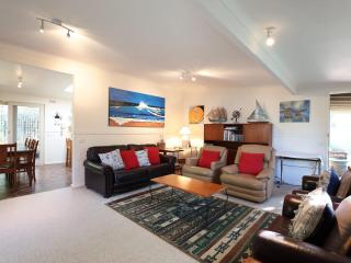 Back Beach Hideaway - Blairgowrie - 1