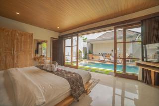 Grand Kesambi Resort and Villas - Kerobokan - 4