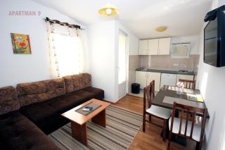 Apartments Kojic - Bar - 2