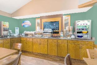 Baymont by Wyndham Marshalltown - Marshalltown - 2
