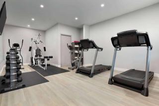 Super 8 by Wyndham Windsor/Dougall - Windsor - 5