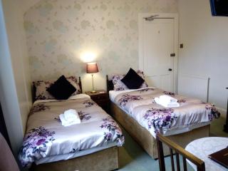 Dunallan Guest House - Grantown on Spey - 9