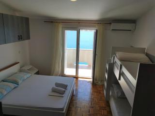 Apartments Galinec - Metajna - 8