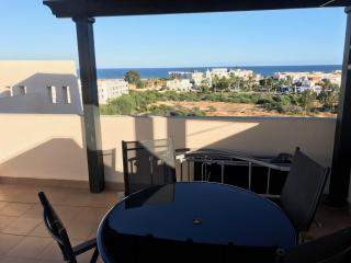 Atico con piscina privada y vistas al mar - Vera - 7