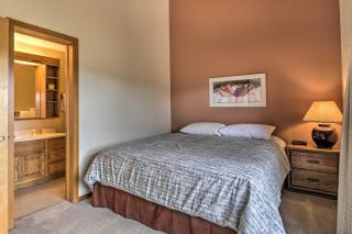 Resort Perks and Trail Access Silverthorne Condo! - Silverthorne - 1