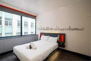 easyHotel Liverpool - Liverpool - 9