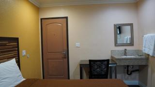 Holly Crest Hotel - Los Angeles, LAX Airport - Inglewood - 2