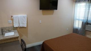 Holly Crest Hotel - Los Angeles, LAX Airport - Inglewood - 1