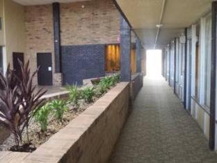 Days Inn by Wyndham Henryetta - Henryetta - 7
