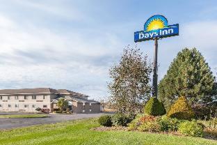 Days Inn by Wyndham Canastota Verona - 2