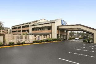 Baymont by Wyndham Seattle/Kirkland WA - Kirkland - 2
