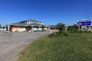 Americas Best Value Inn Suburban - Emmetsburg - 4