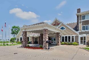 AmericInn by Wyndham Monmouth - Monmouth - 3