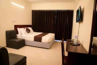 Hotel Golden Hill - 8