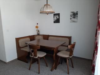 Haus Marmotta - Leukerbad - 9