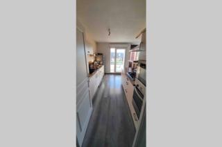 Tichnich Appartement - 2 bedrooms - 1 min away from train station - 2