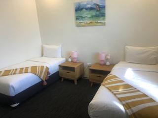 Gunyah Hotel - Belmont - 7