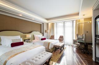 Grand Bay Hotel Beijing - 4