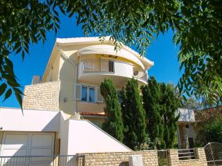 Kristi apartment complex near the sandy beach - by TA Leut Agency - Privlaka - 0