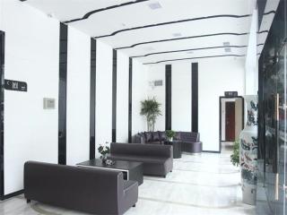 Lavande Hotel Nanchang Bayi Square Branch - Nanchang - 0