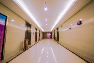 Lavande Hotel Haining Leather City Yintai Branch - Jiaxing - 6