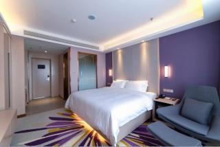 Lavande Hotel Yishui Wande Plaza - Yishui - 6