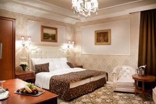 Hotel Capitulum - Győr - 3