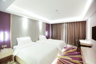 Lavande Hotel (Jingdezhen Taoxichuan Creative Square Branch) - 1