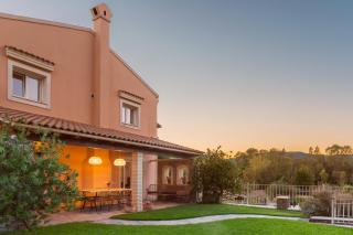 Villa St Nicholas House With Private Heated Pool - Dassia - 9
