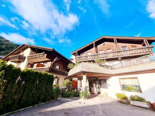 Apartments Juri & Hermann 1 - 4