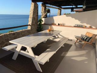 Boutique apartment with beach within walking distance, near Tropea - 7