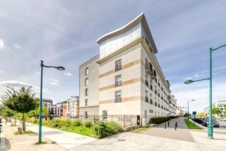 Apartment Virtuose - Disneyland Paris 5min - Train station 250m - Montévrain - 2
