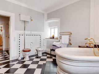 Exceptional apartment for art lovers - Riedenburg - 5