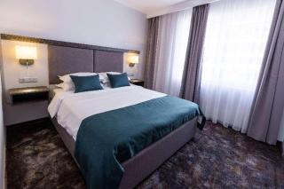 Best Western PLUS Premium Inn - 5