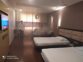 Hotel Priyadarshini Pride - Hospet - 4