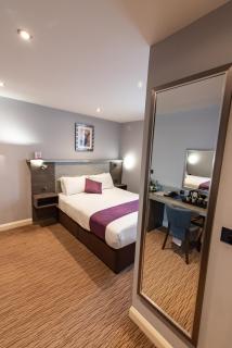 Hogs Back Hotel & Spa Nr Farnham - Farnham - 2