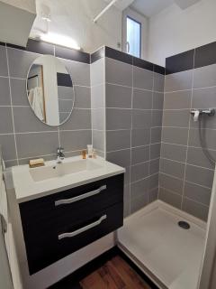 Duplex spacieux avec vue montagne au cœur de Cauterets, 6 à 8 pers, 3 chambres, 2 SDB - 4