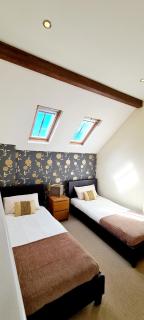 The Old Pump House - 8