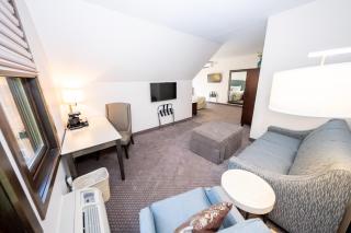 The Inn at Shattuck - St. Mary's - Faribault - 9