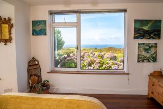 Finest Retreats - Western Watch - Sea Views, Pets Accepted, Sleeps 6 - Lower Boscaswell - 6