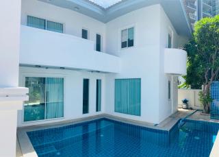 Villa 4 bedroom Jomtien 10 - 9