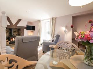 Morawel Fach - Newport - 1